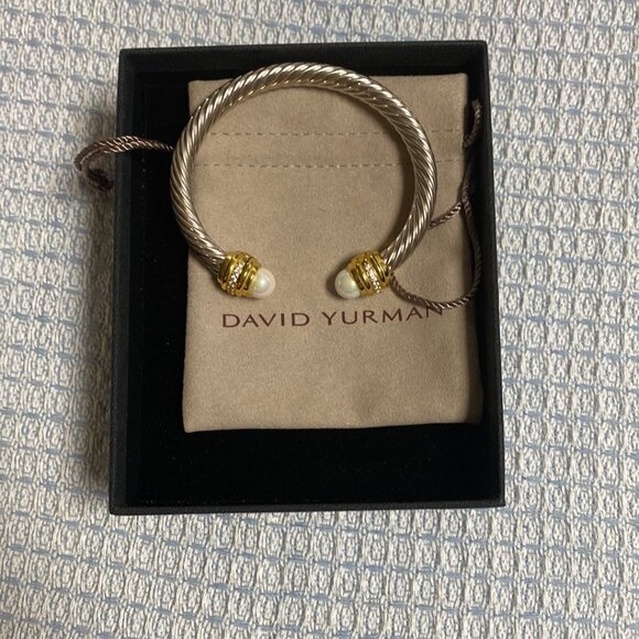 David Yurman Silver Cable Bracelet - Picture 1 of 3